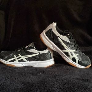 Asics womens volleyball shoes